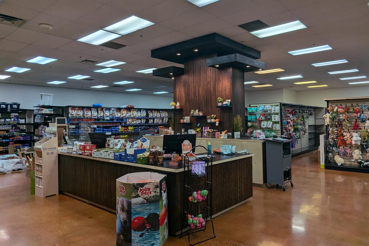 Retail POS Counter Bay Finish Carpentry Retail POS Counter Bay Finish Carpentry